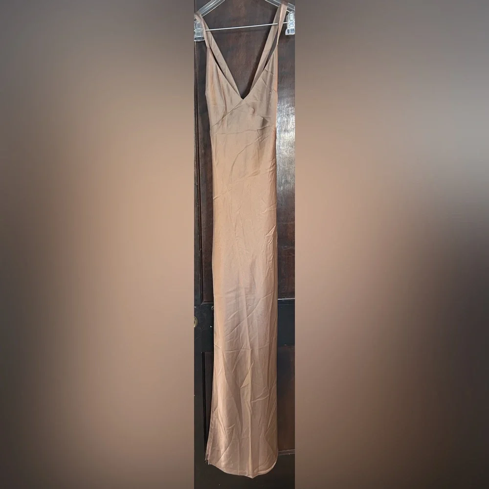 Show Me Your MuMu Anderson dune Maxi Dress XS,M - Picture 3 of 3